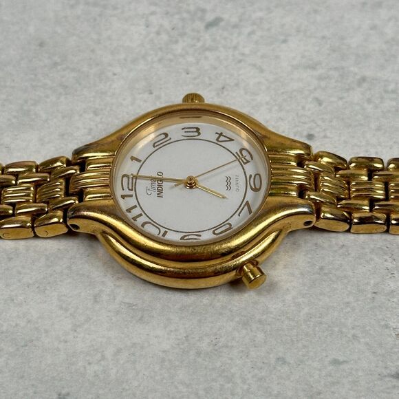 VTG Timex Watch Womens 30mm Round White Dial Gold Tone Indiglo New Battery - Picture 5 of 15